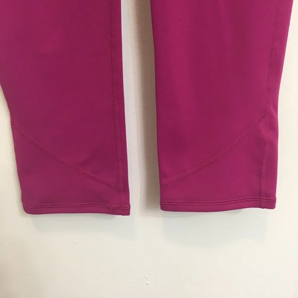 Fabletics Capri Pink Workout Leggings XS - Picture 4 of 5